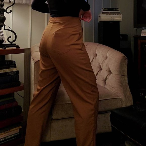 NASTY GAL Tapered High-Waisted Pants - Picture 4 of 9